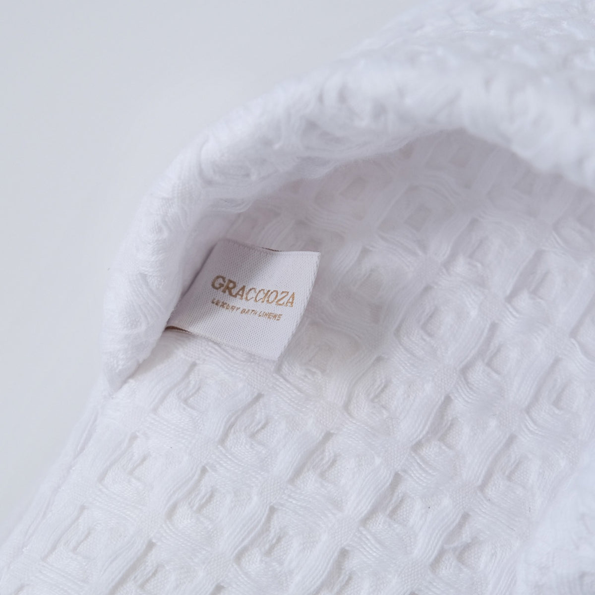 Aura Slippers - WHITE - additional view