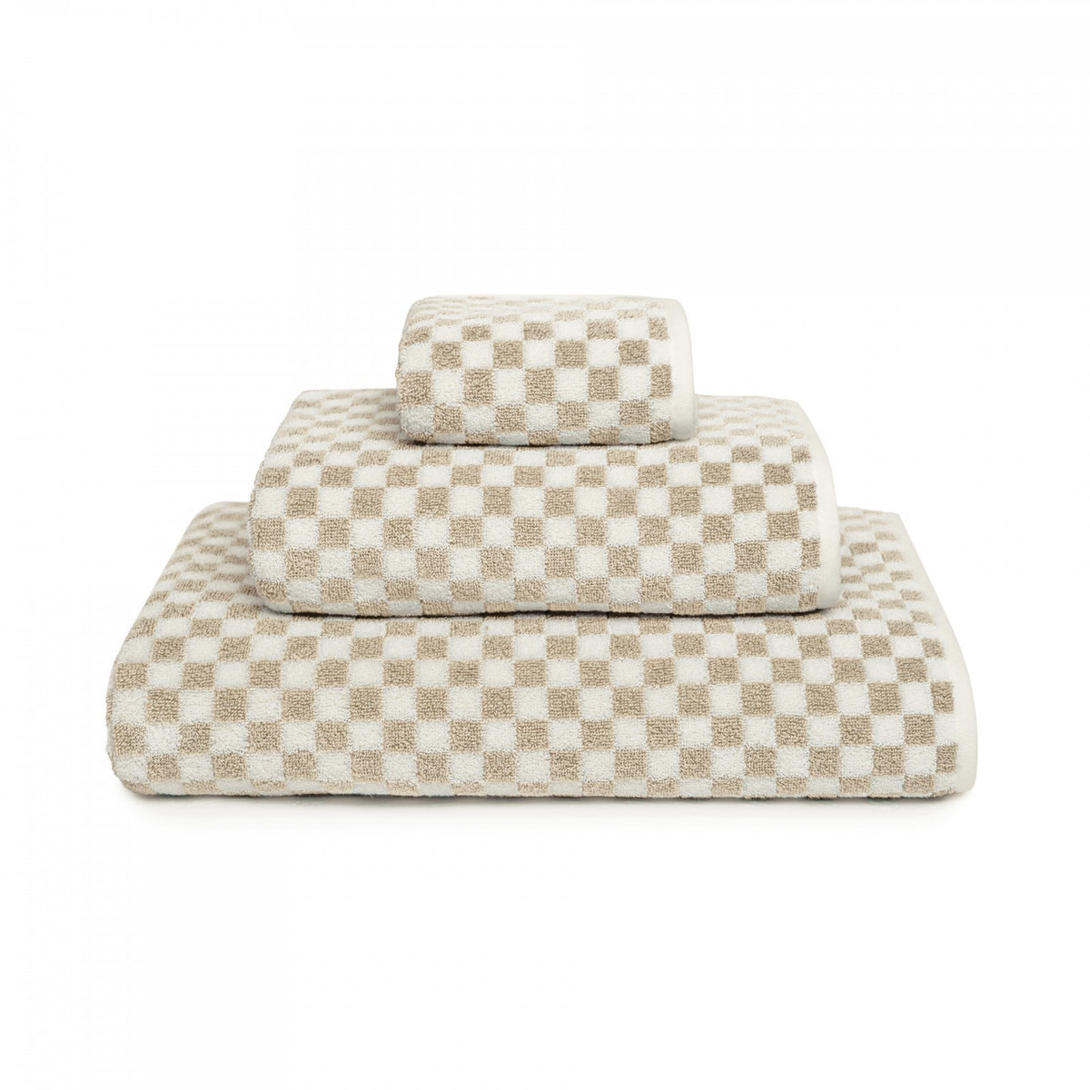 Estoril Bath Towel by Graccioza in FOG/SNOW