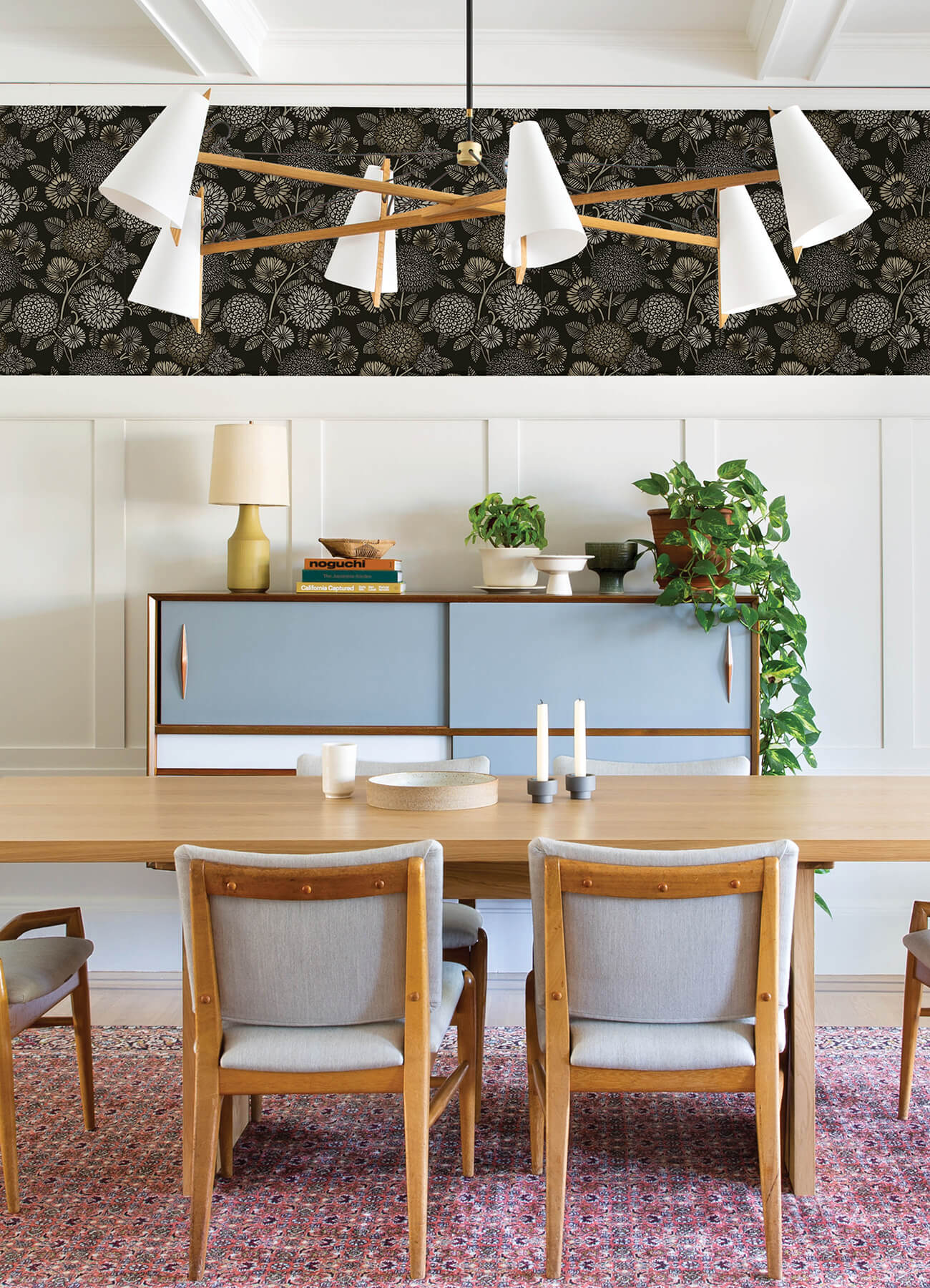 Kinfolk Zalipie Floral Trail Wallpaper