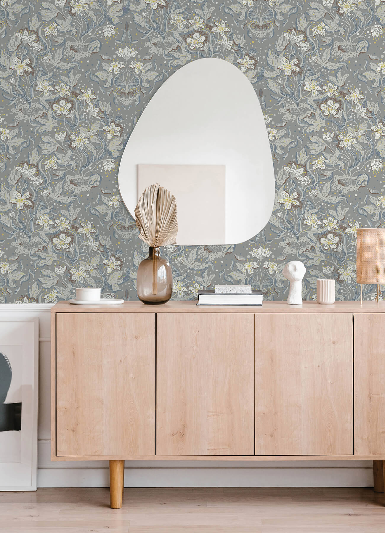 Botanica Lisa Floral Damask Wallpaper