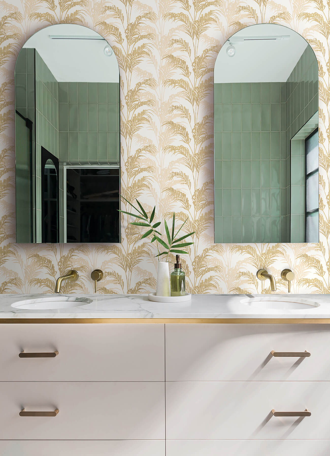 Kitchen & Bath Rattan Palm Wallpaper