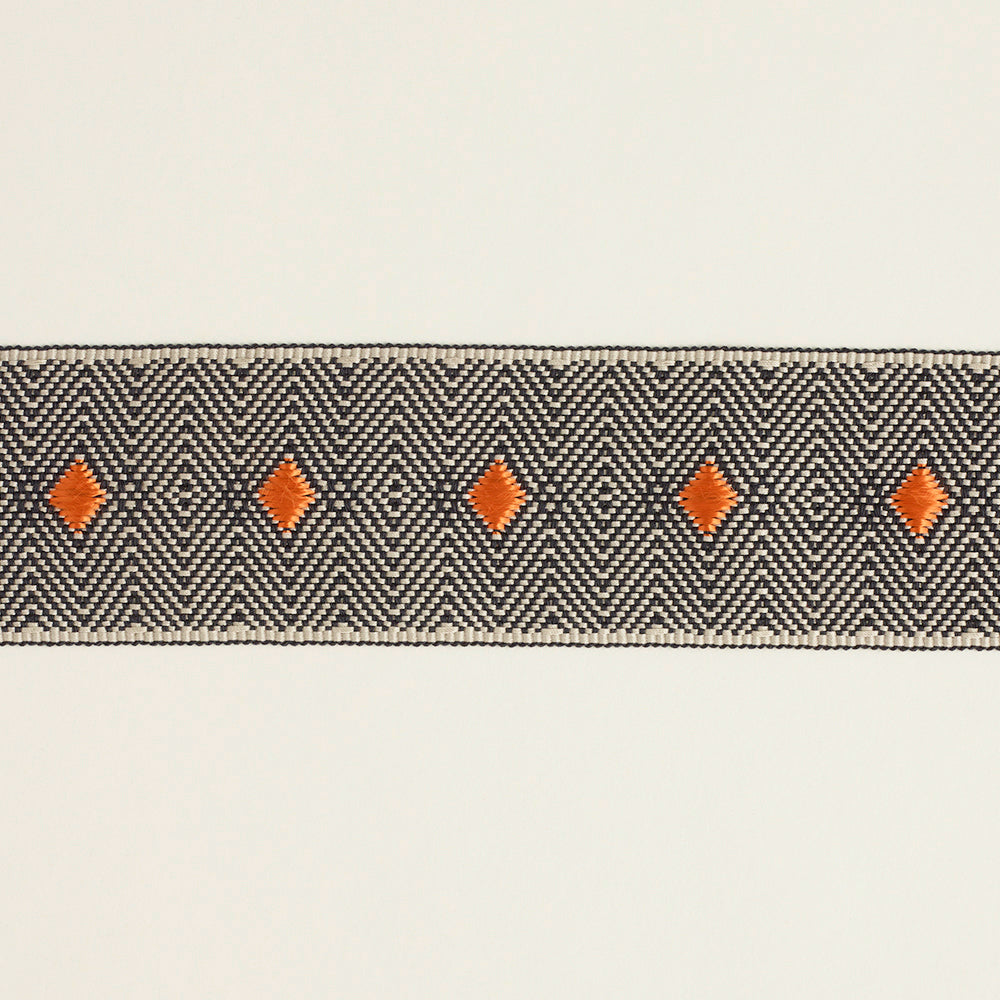 939 Lucy Braid Trim by George Spencer Designs in Topaz