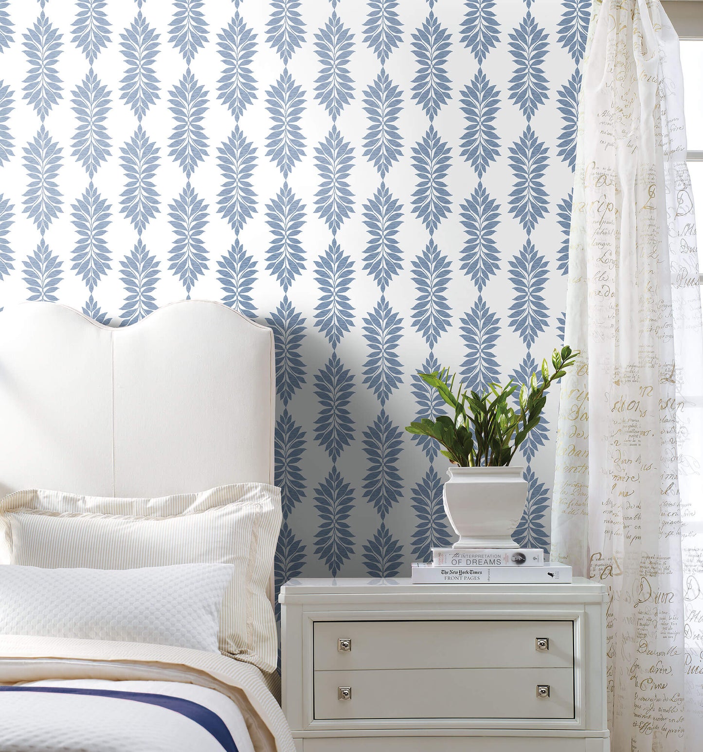 Broadsands Botanica Wallpaper