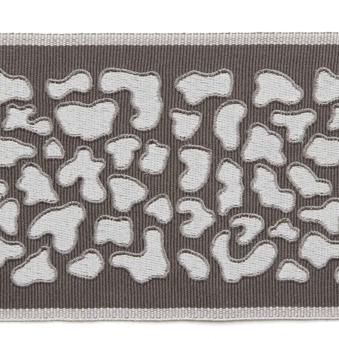 TRH21046 Trim