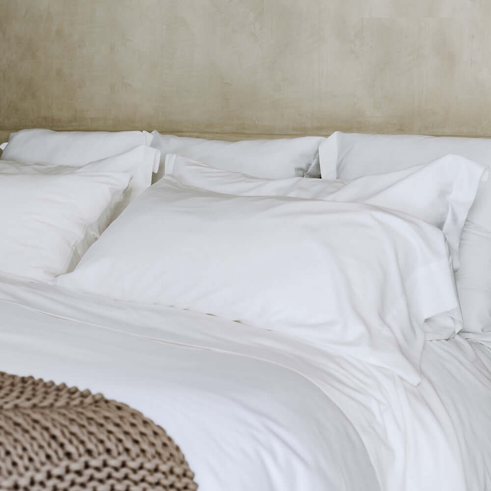 Classic Fitted Sheet - In White - Cal King