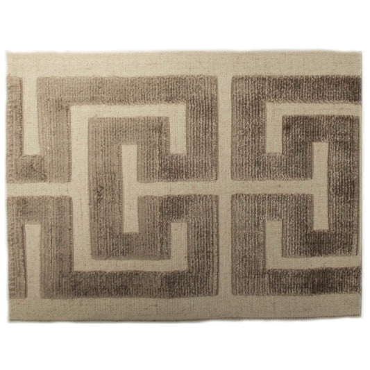 TRH21182 Trim