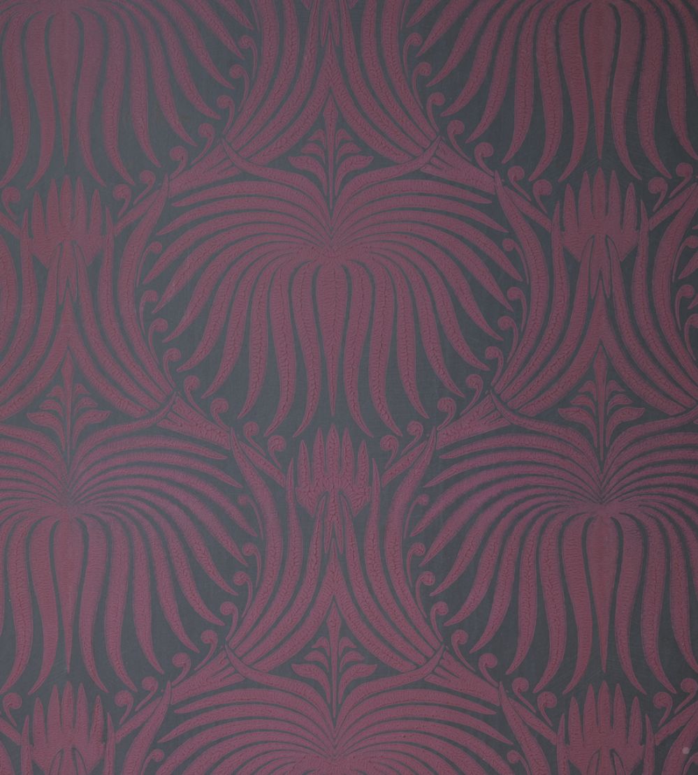 Lotus Wallpaper by Farrow & Ball Brinjal/Off Black