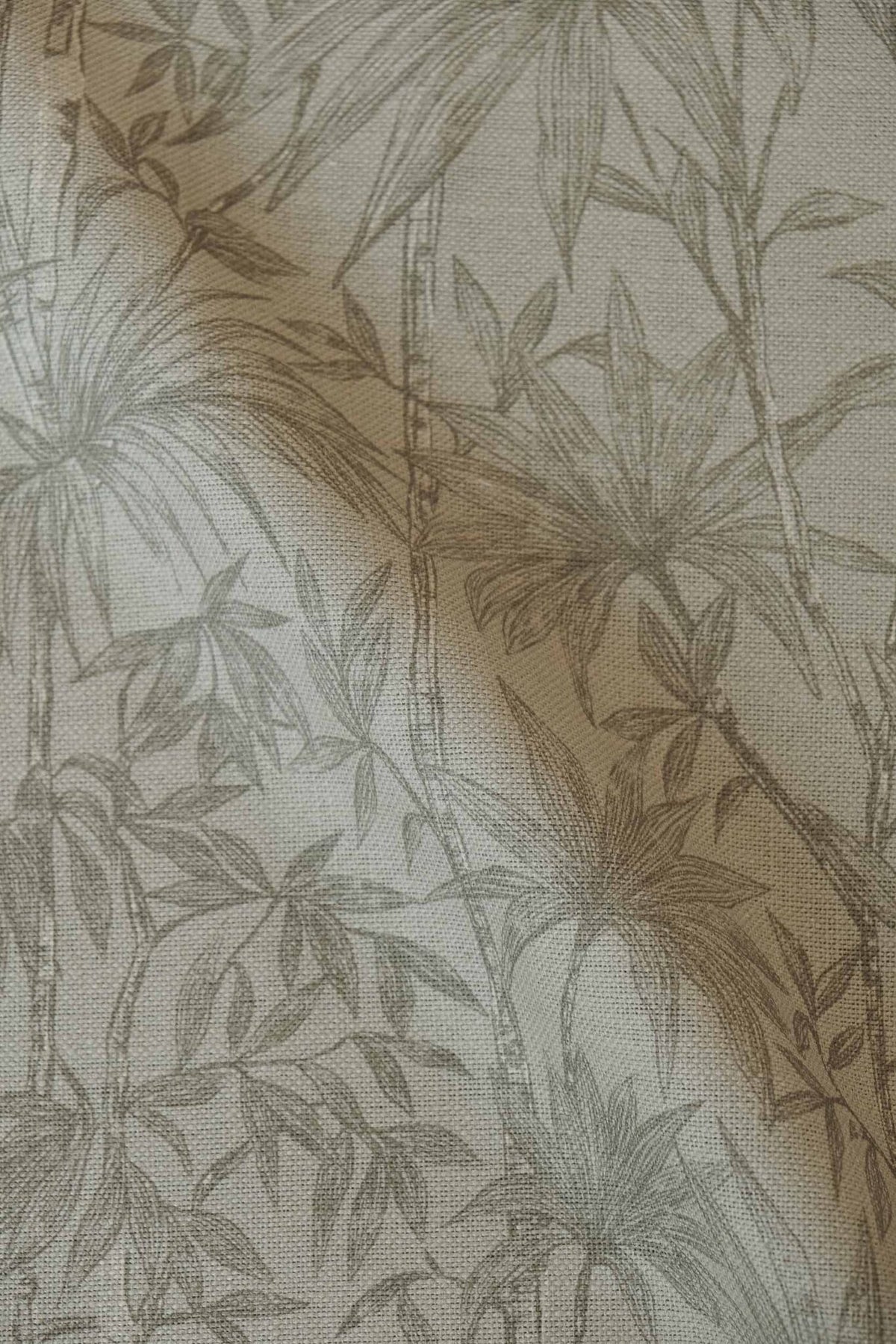 Oshadhi fabric by Coordonné in Swan, flat pattern view