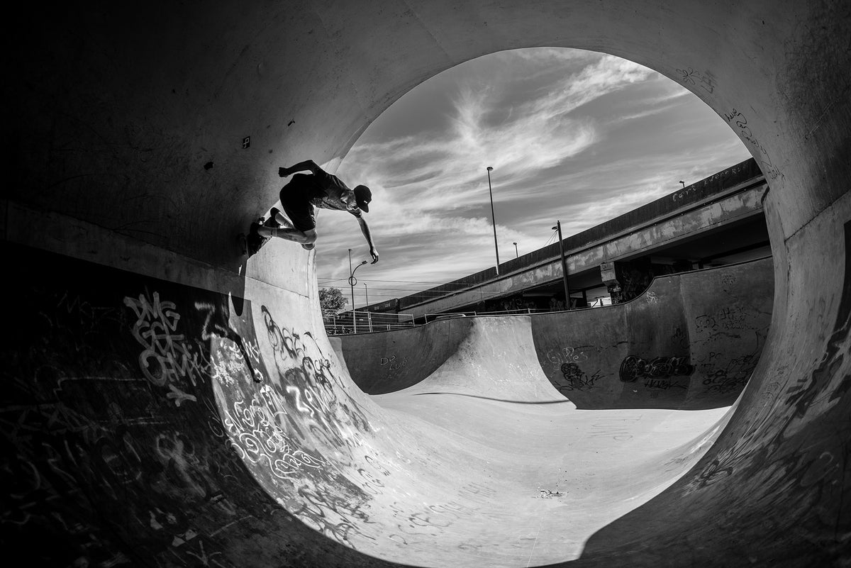 Skate Tunnel Black & White mural by Rebel Walls