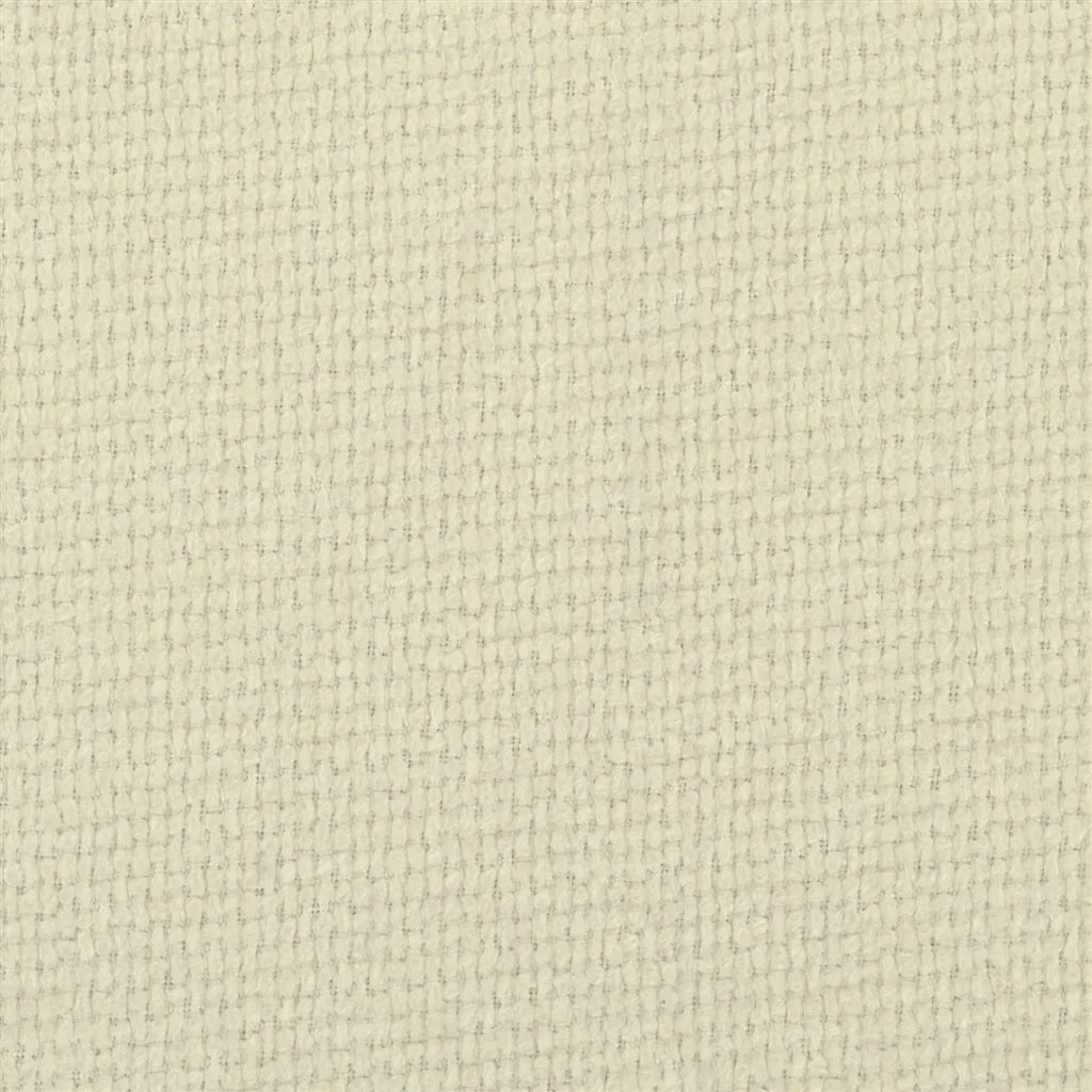 Montague Fabric by Designers Guild in Chalk