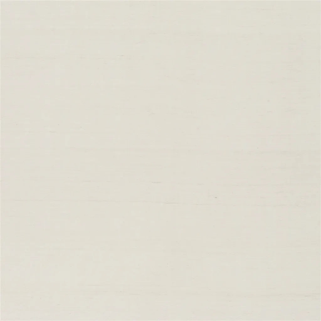 Britton Silk Wallpaper by Ralph Lauren in Pearl