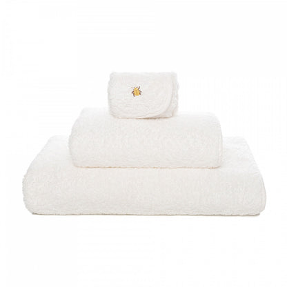Beatle Guest Towel by Graccioza in SNOW