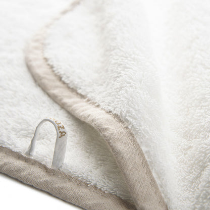 Linen Snow Guest Towel by Graccioza in SNOW