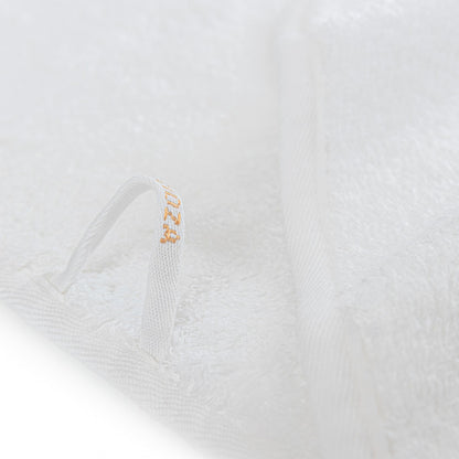 Tecnic Bath Towel by Graccioza in WHITE