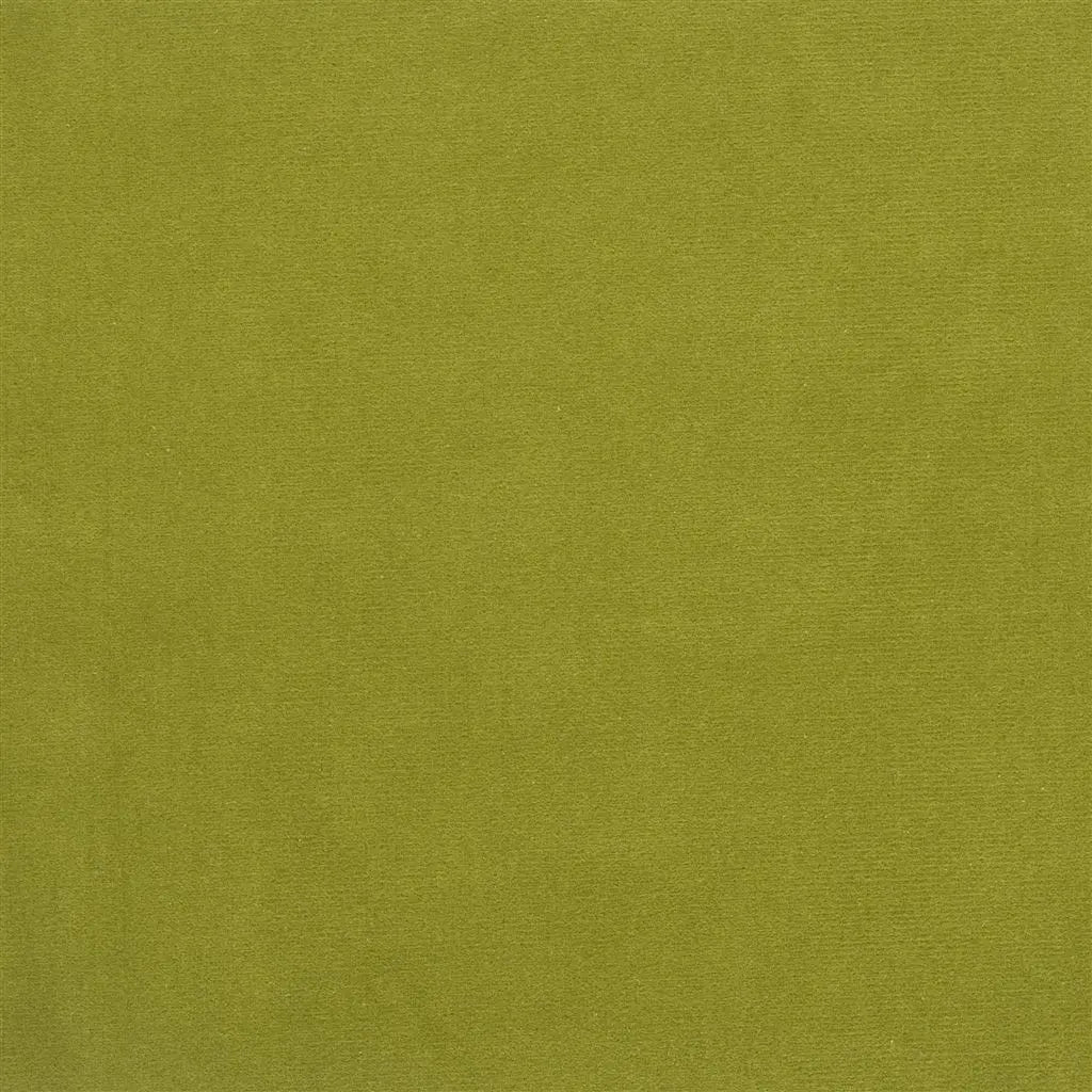 Yvette Fabric by William Yeoward in Moss