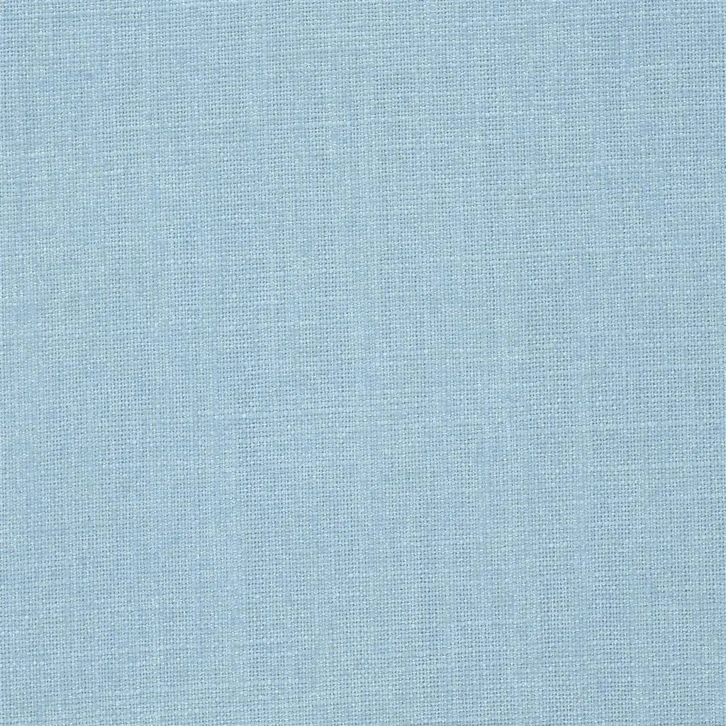 Highland Linen Fabric by William Yeoward in Sky