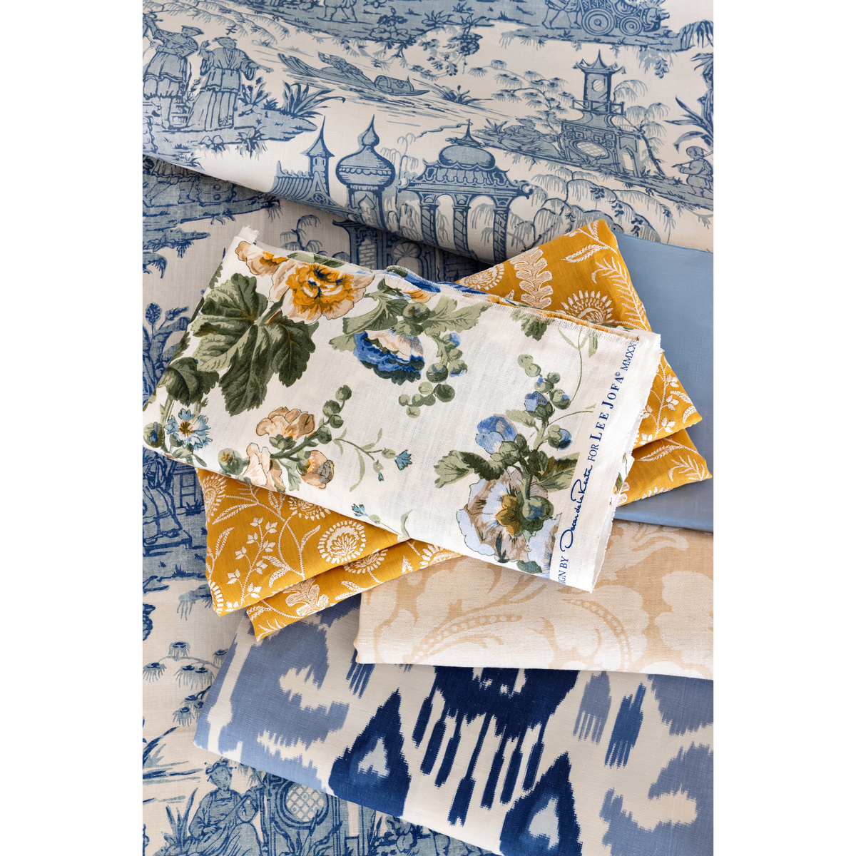 Acanthus Damask - Pearl