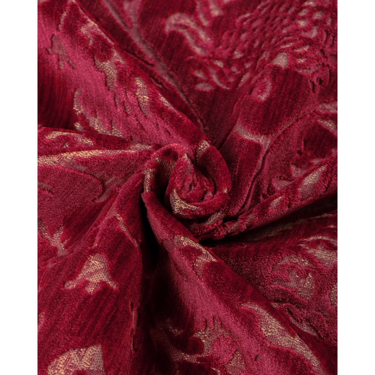 Coventry Velvet - Ruby