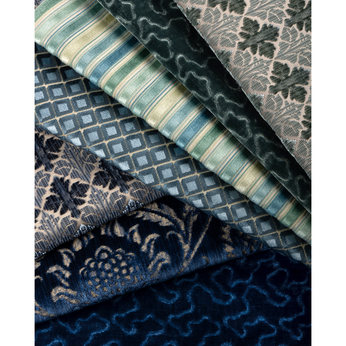 Coventry Velvet - Navy