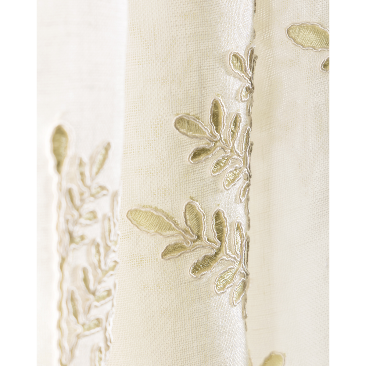 Fernly Emb - Sage