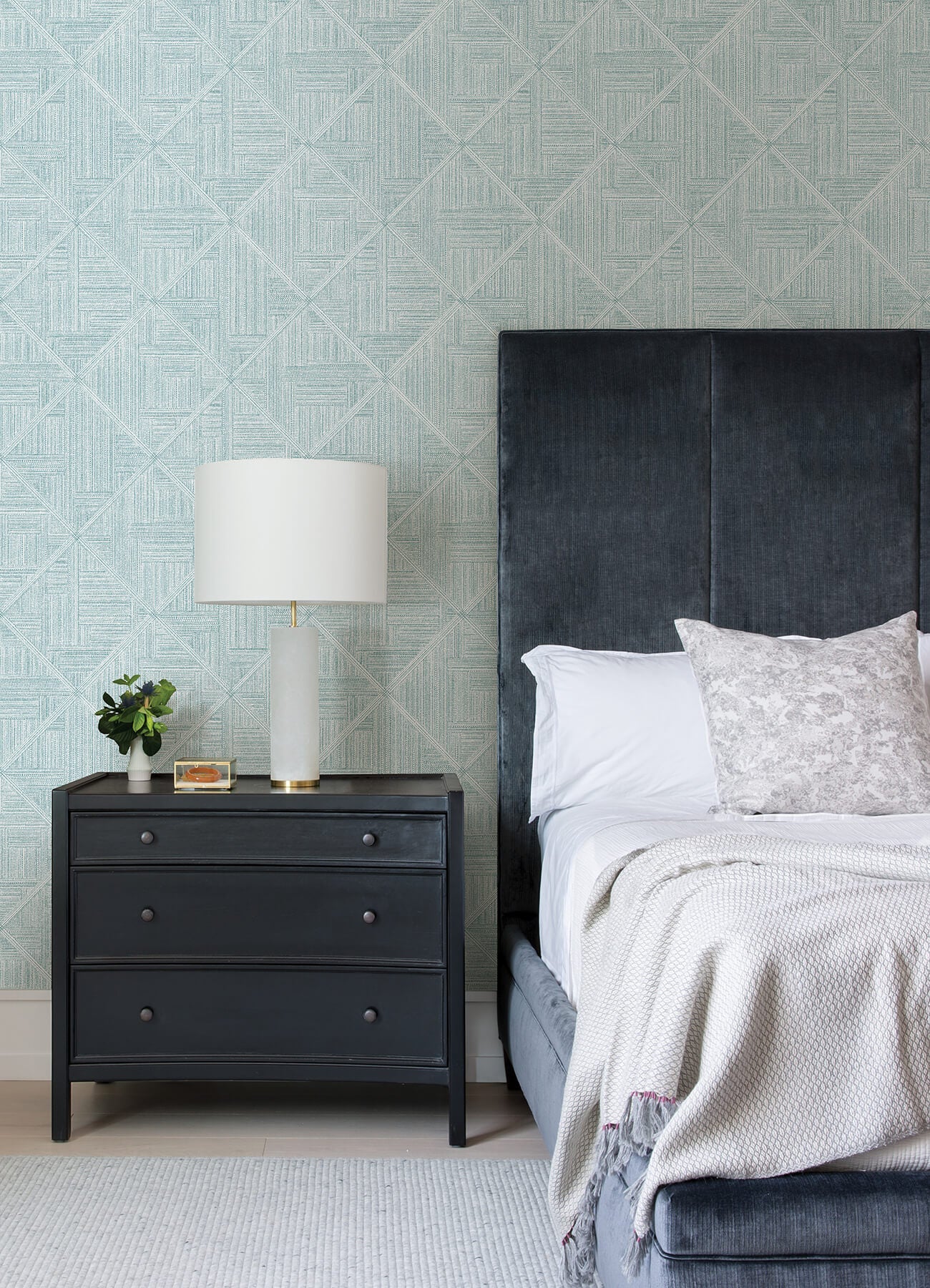 Cade Geometric Wallpaper