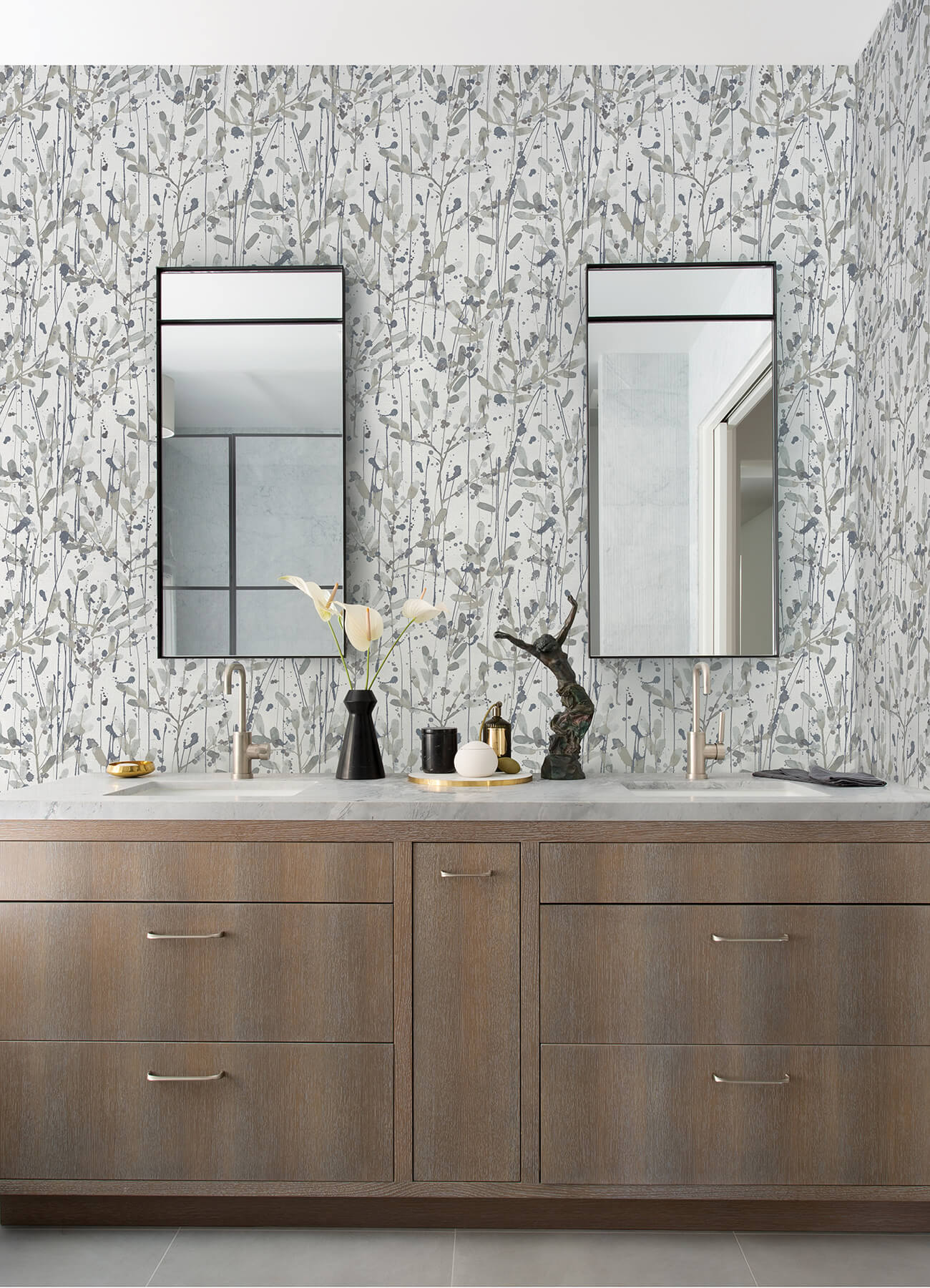 Leandra Floral Trail Wallpaper