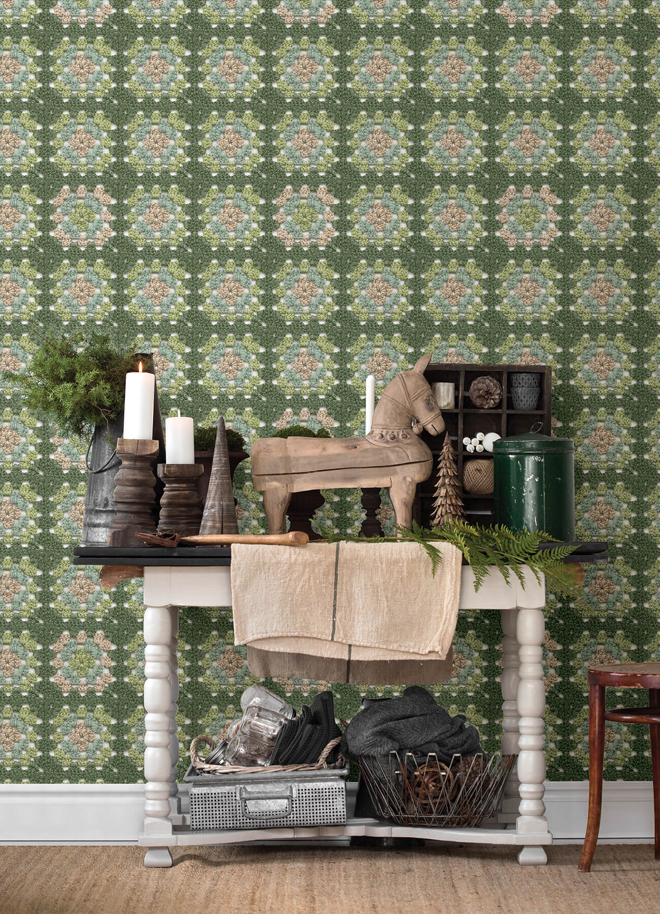 Thoreau Maud Crochet Wallpaper
