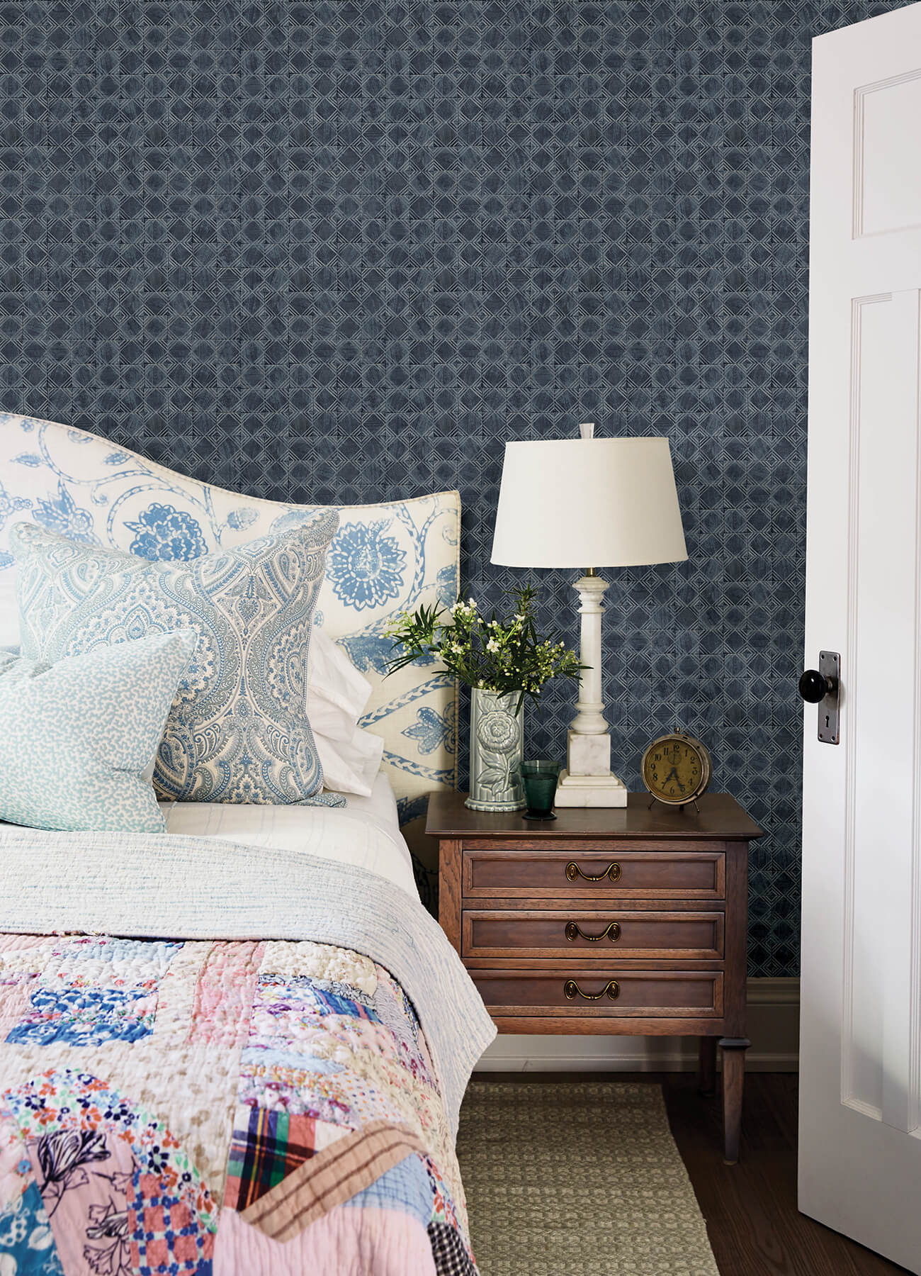 Kinfolk Button Block Geometric Wallpaper