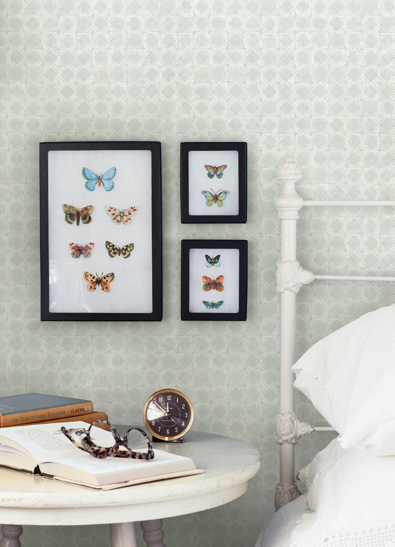 Kinfolk Button Block Geometric Wallpaper