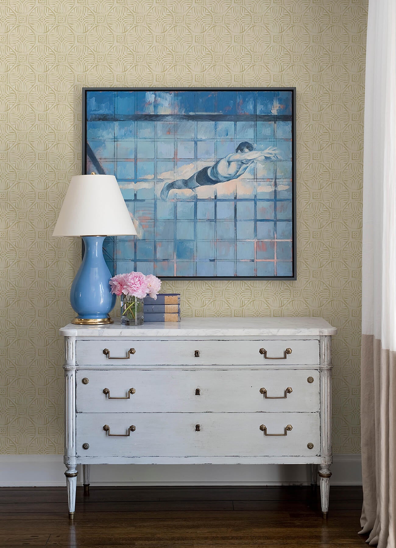 Kinfolk Sandee Medallion Wallpaper