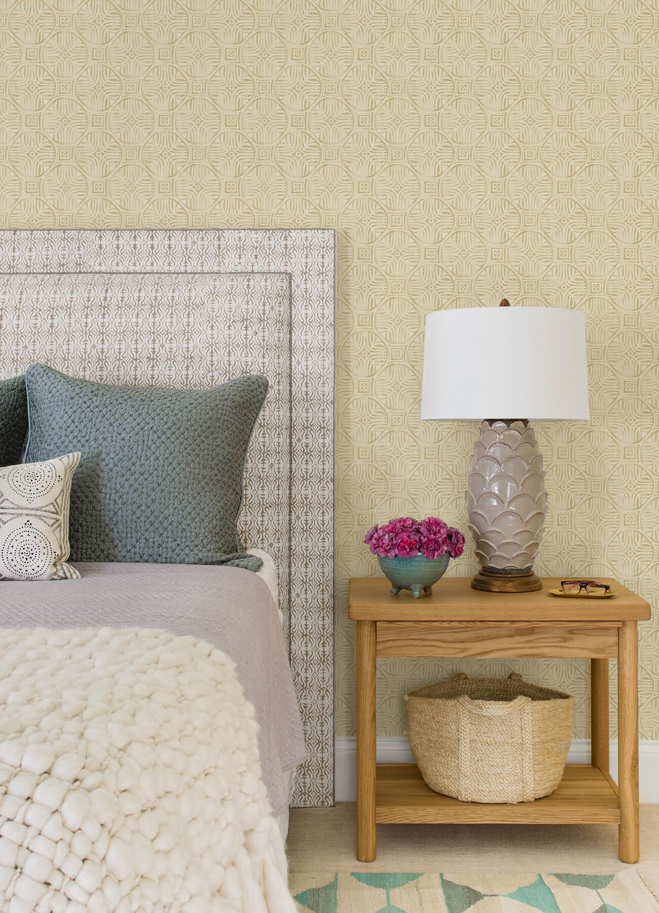 Kinfolk Sandee Medallion Wallpaper