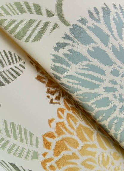 Kinfolk Zalipie Floral Trail Wallpaper
