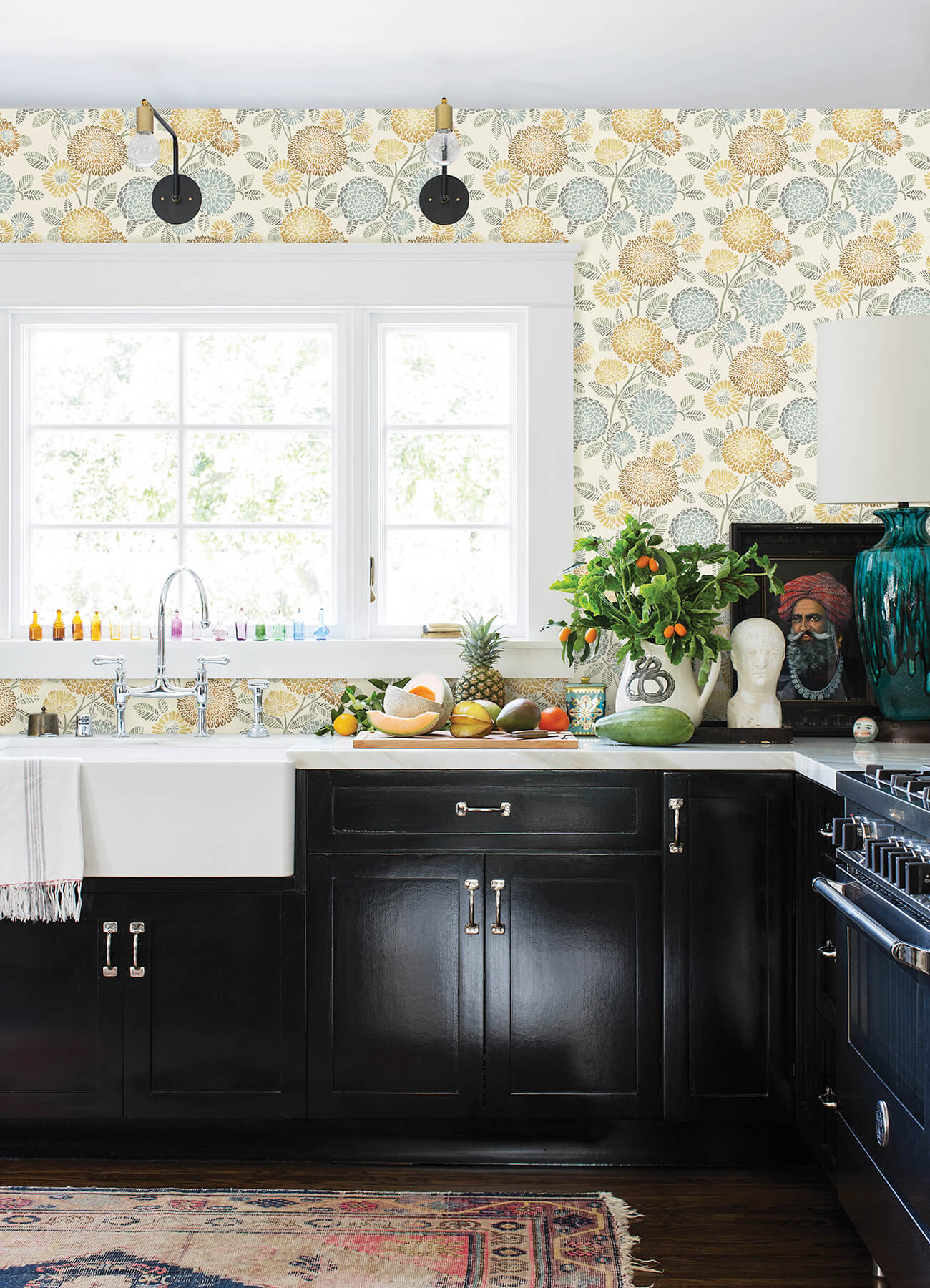 Kinfolk Zalipie Floral Trail Wallpaper