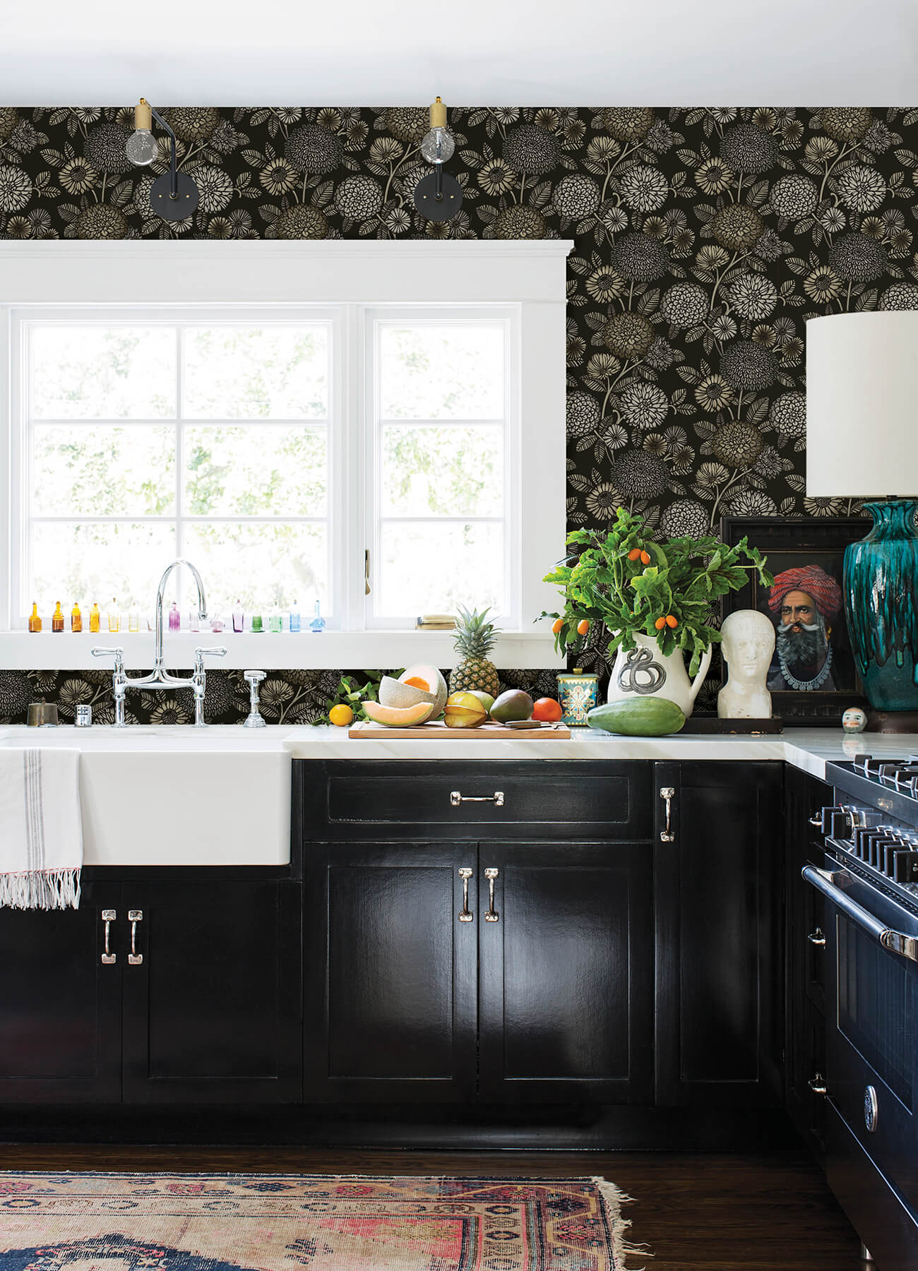 Kinfolk Zalipie Floral Trail Wallpaper