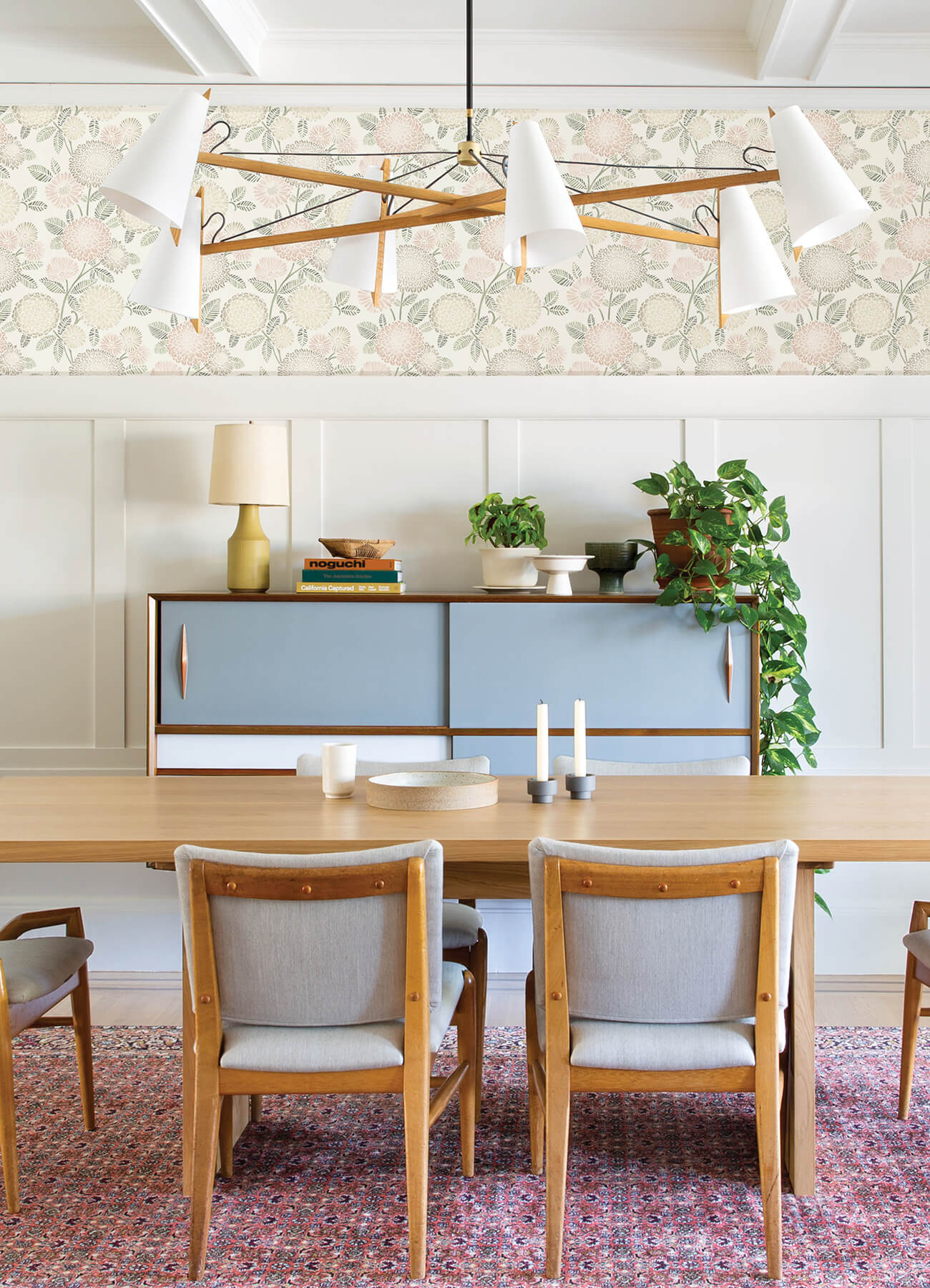 Kinfolk Zalipie Floral Trail Wallpaper