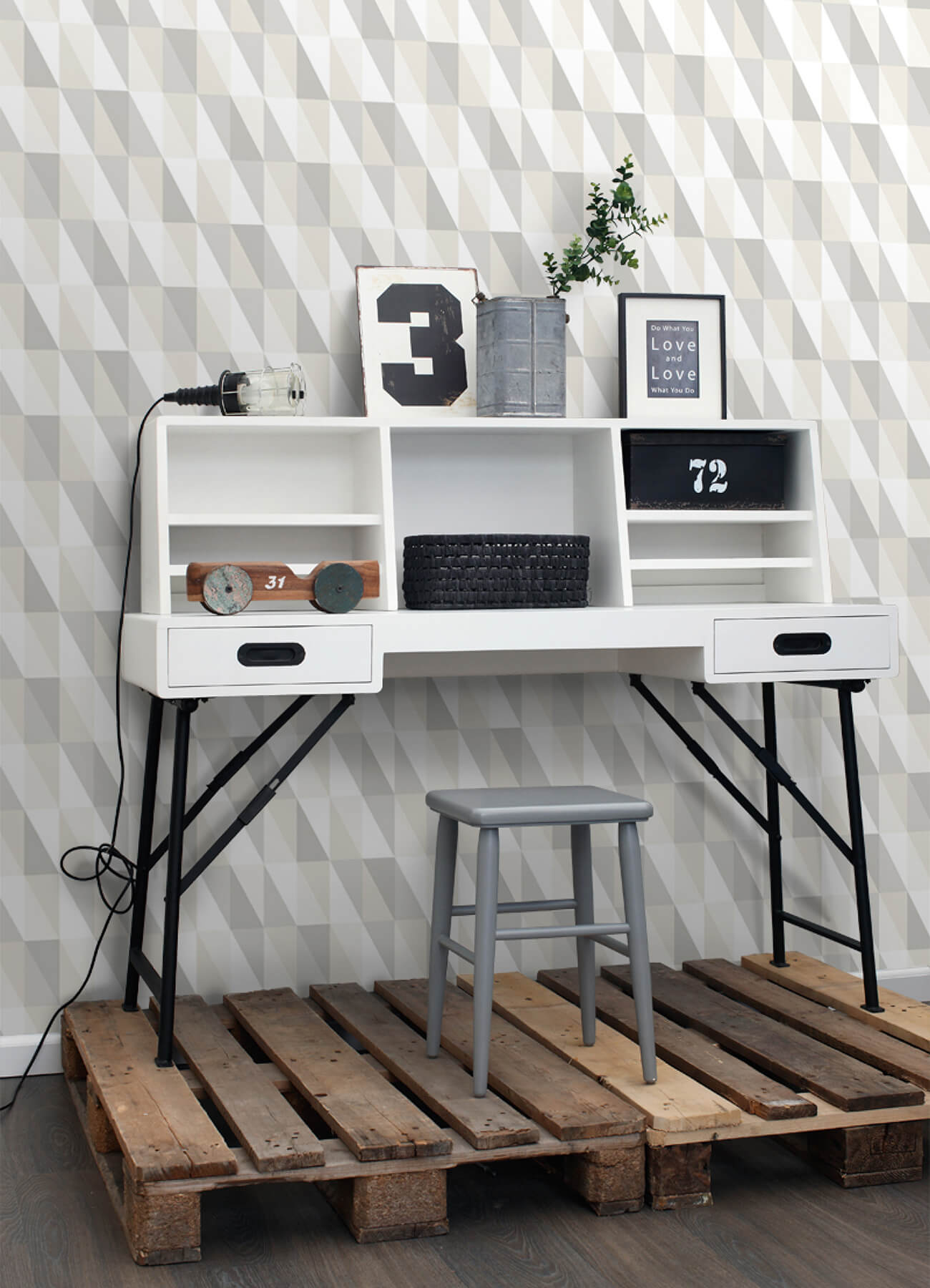 Fable Inez Geometric Wallpaper