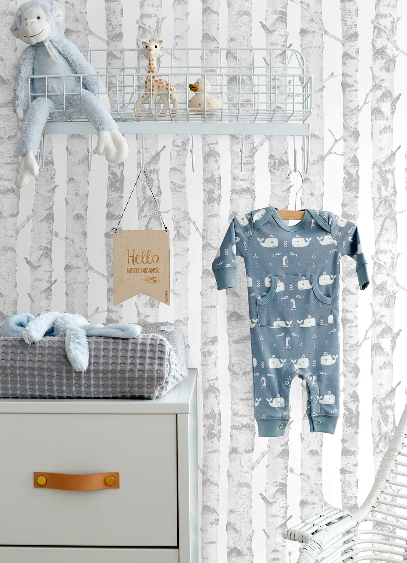 Fable Birdie Birch Wallpaper