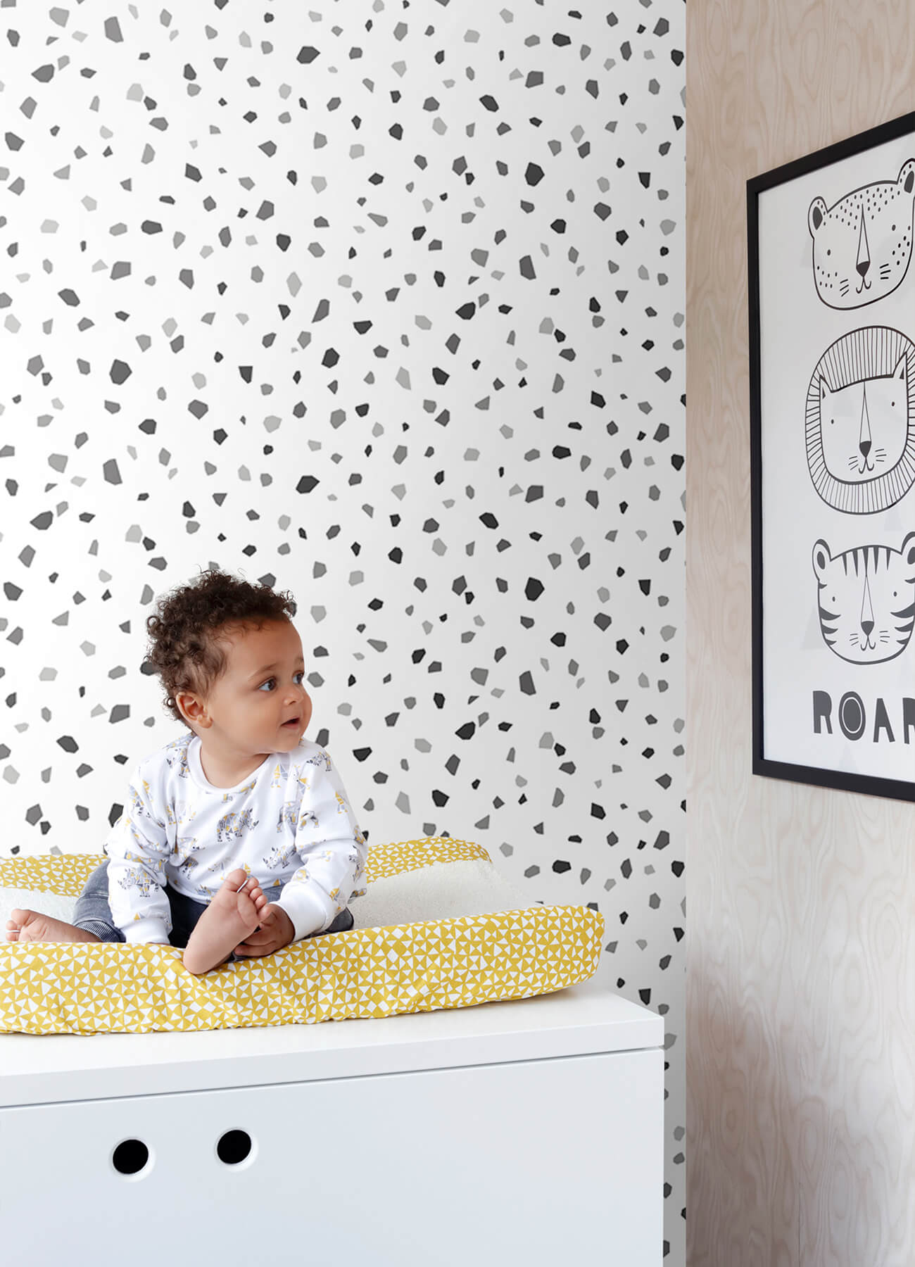Fable Ona Terrazzo Wallpaper