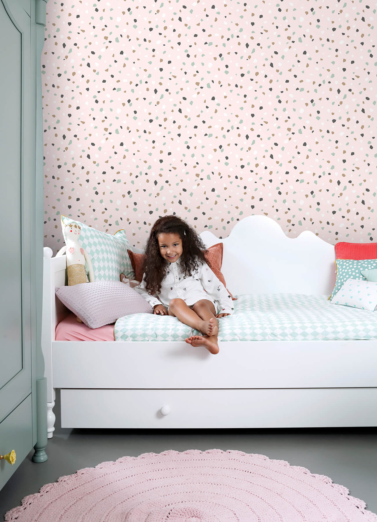 Fable Ona Terrazzo Wallpaper