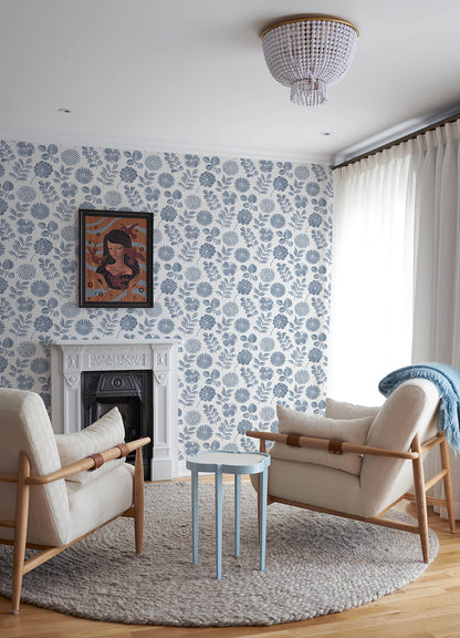 Hannah Inge Floral Print Wallpaper