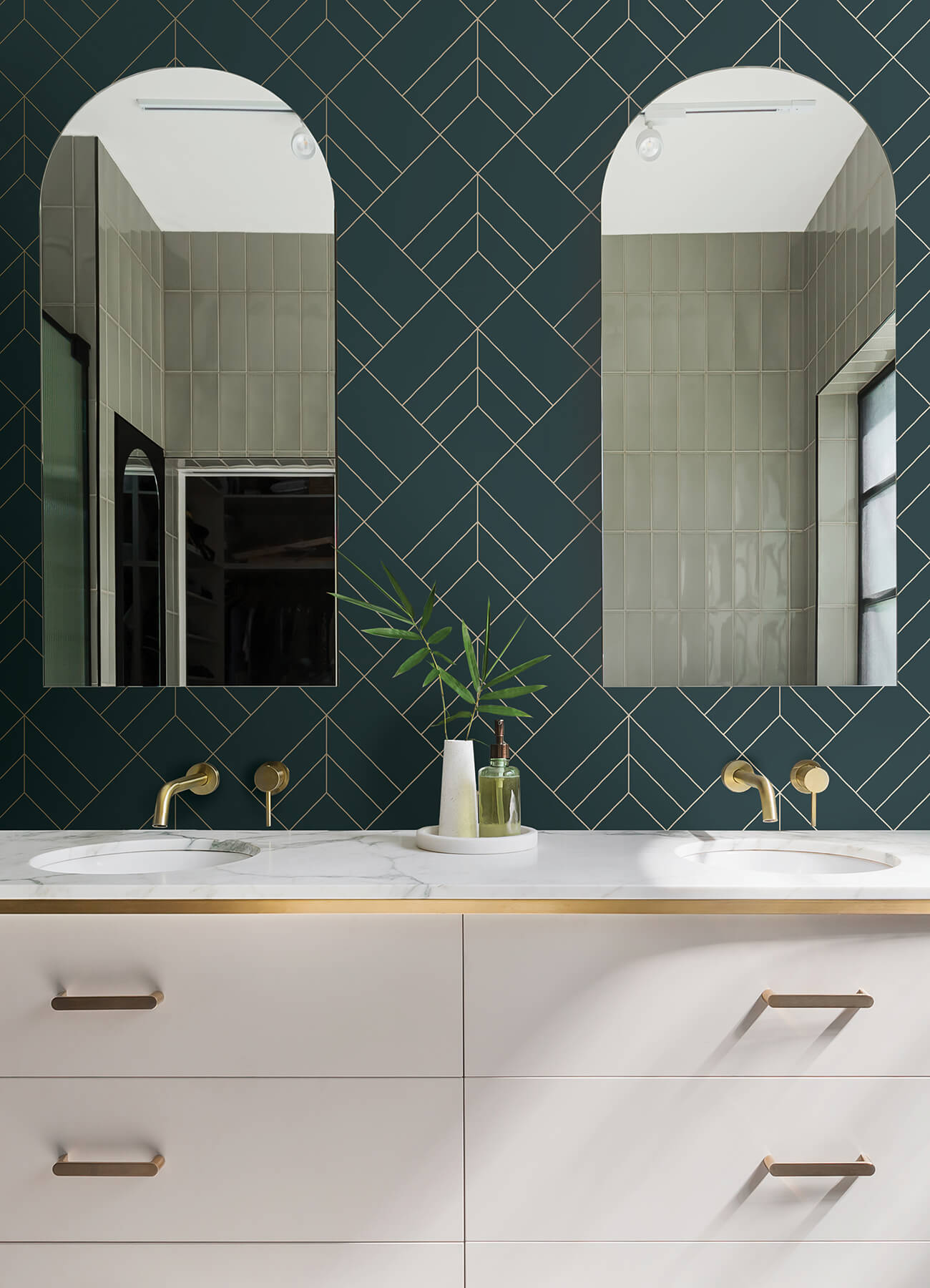 Hannah Sander Geometric Wallpaper