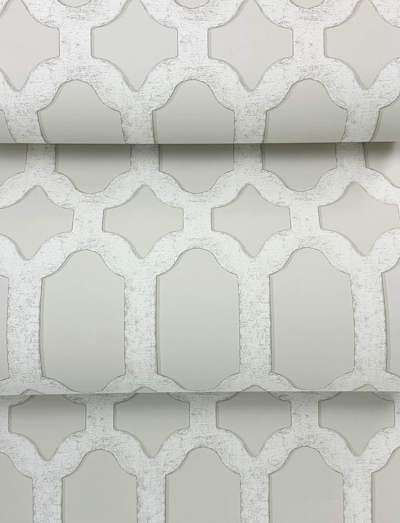 Wildflower Chervil Trellis Wallpaper