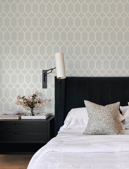 Wildflower Chervil Trellis Wallpaper