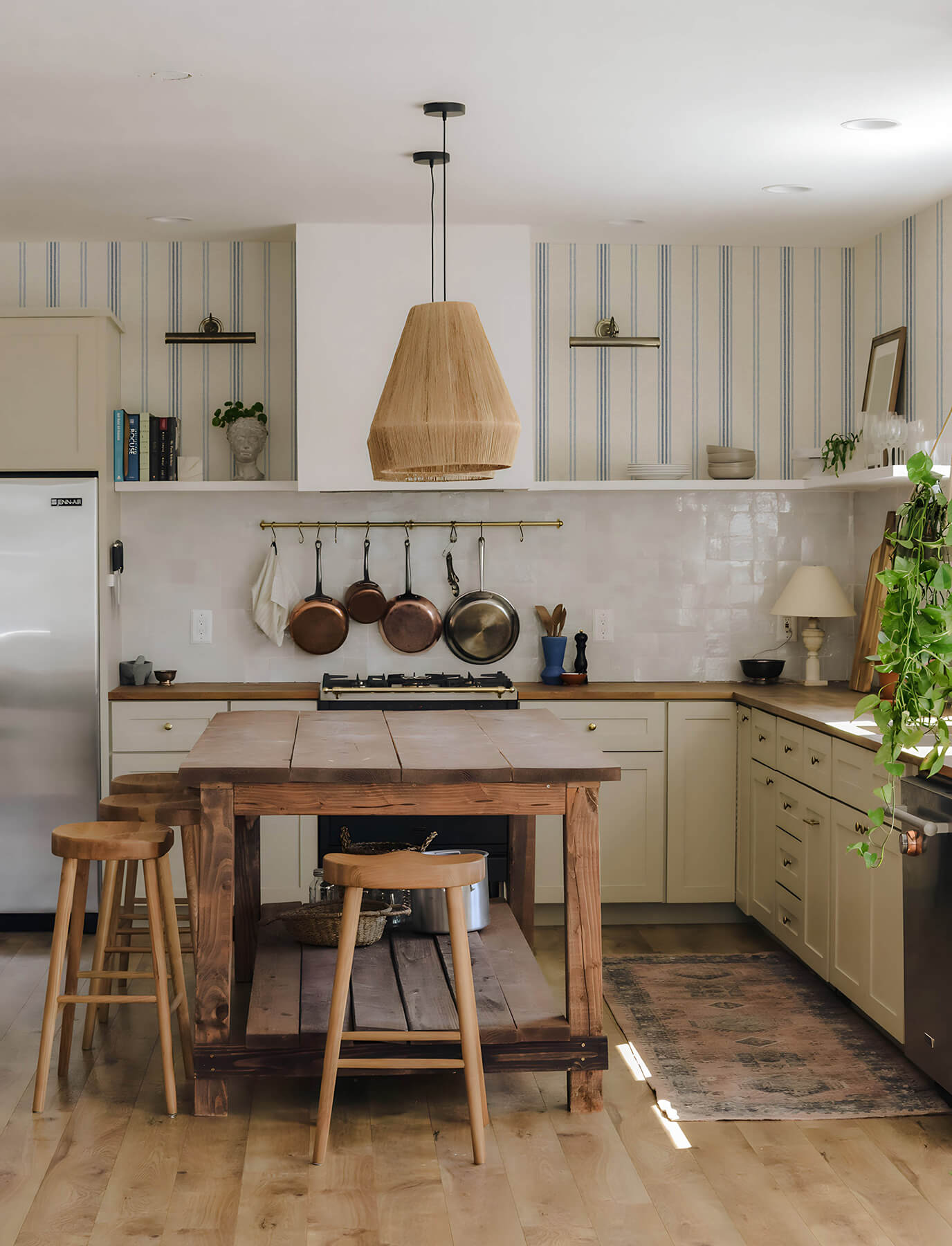 Wildflower Lovage Stripe Wallpaper
