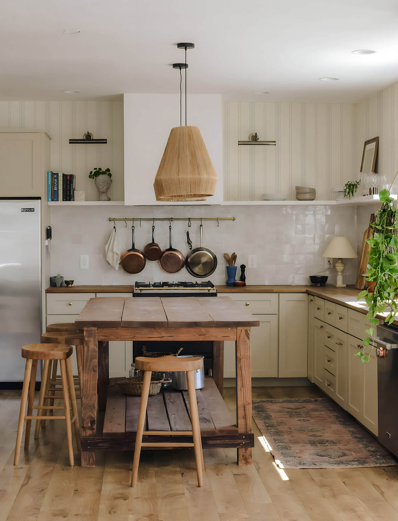 Wildflower Lovage Stripe Wallpaper