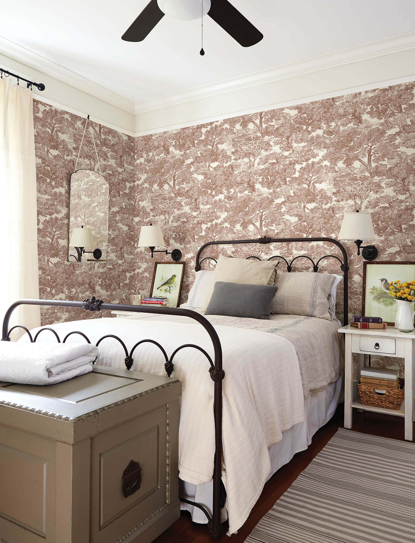 Wildflower Spinney Toile Wallpaper