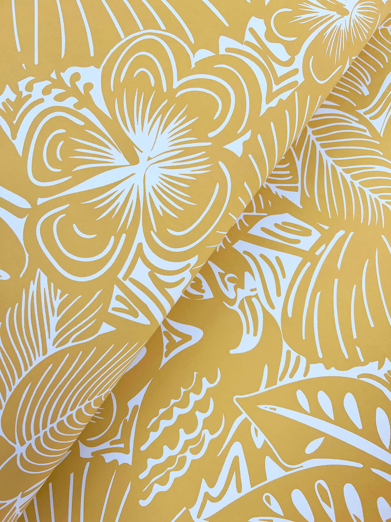 Whimsy Idalia Flamingo Wallpaper