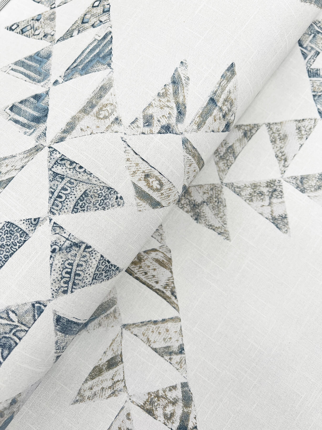 Yellowstone Scrap Quilt Wallpaper