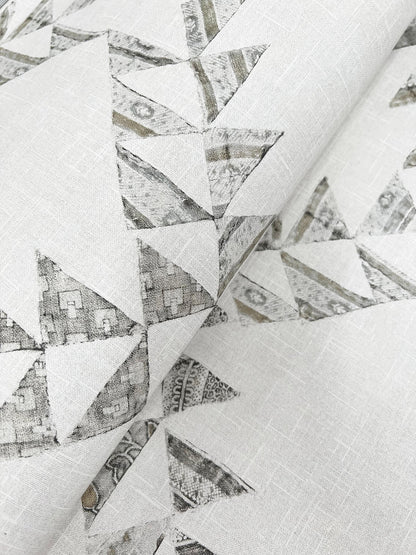 Yellowstone Scrap Quilt Wallpaper