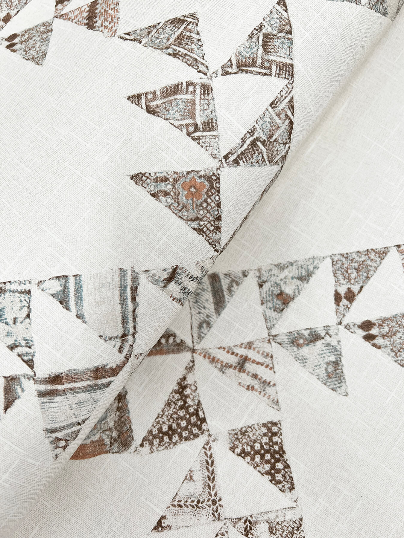 Yellowstone Scrap Quilt Wallpaper